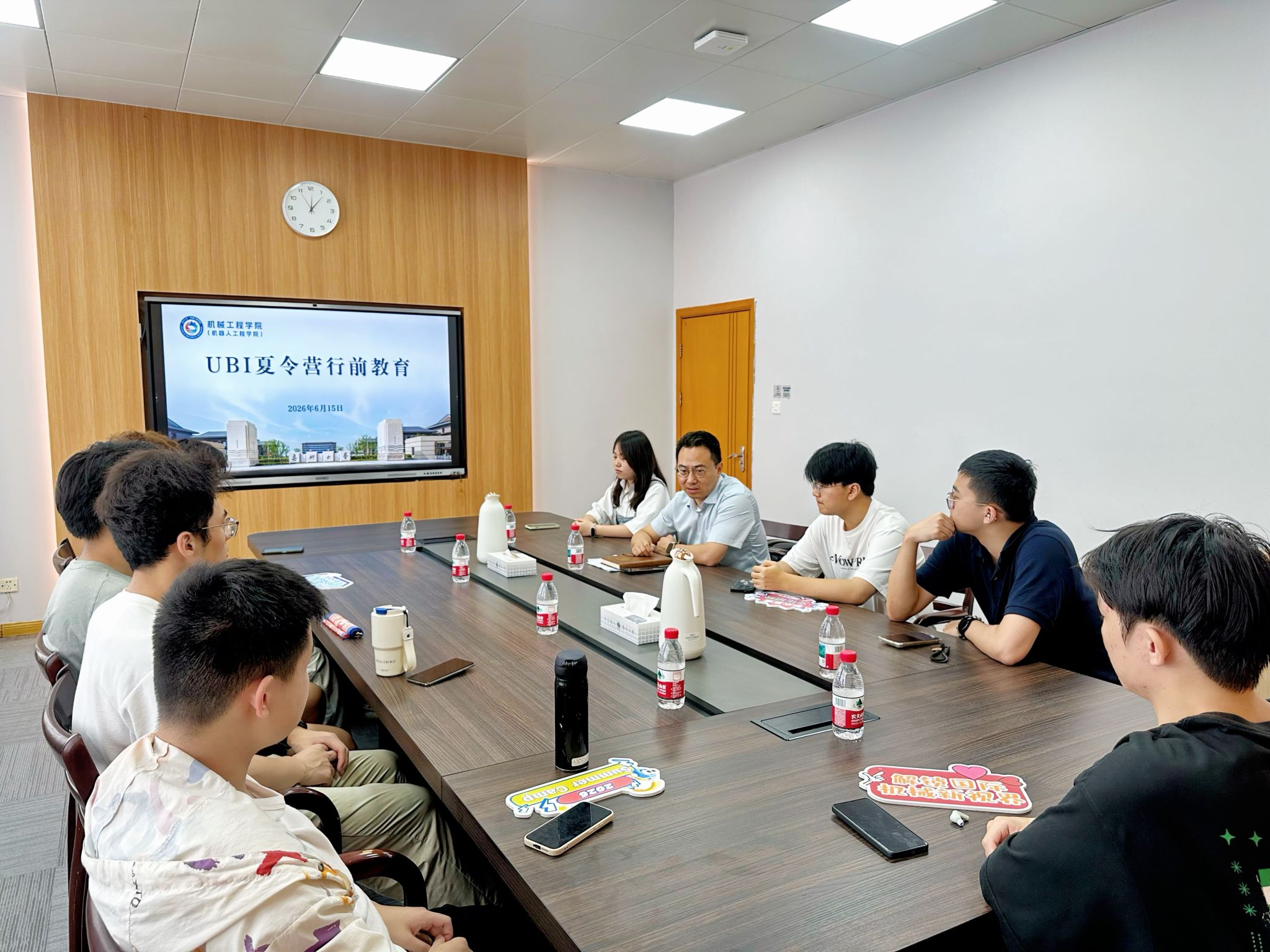 来自两校合作举办的机械设计制造及其自