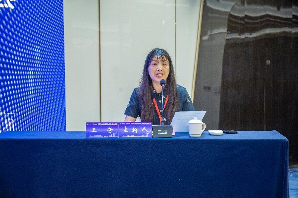 神经精神药理学专业委员会主任委员胡刚